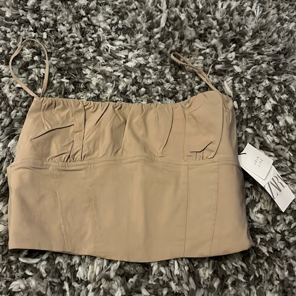 Zara crop top - Picture 1 of 2